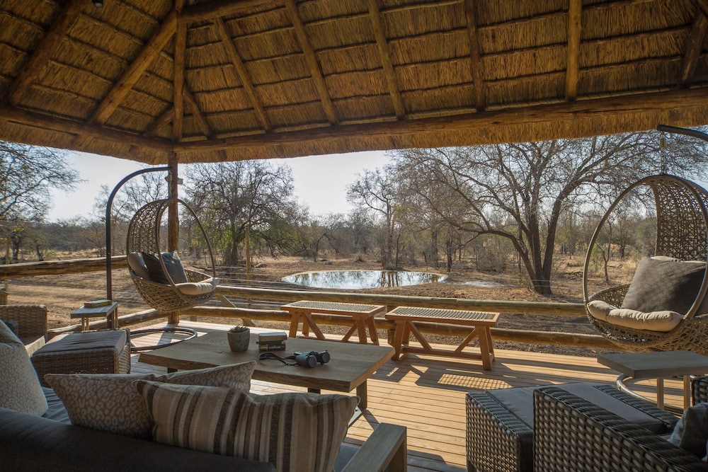 Nkala Safari Lodge 31/43