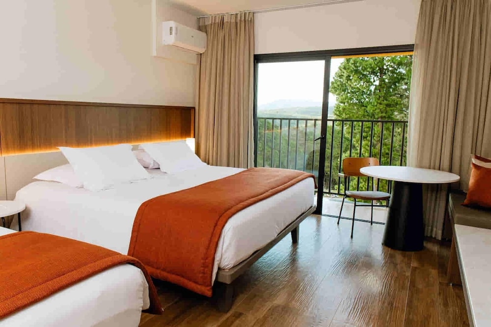 Luxury, King Bed, Resort View، Monreale Resort Parque Aquatico Pocos de Caldas 4/8