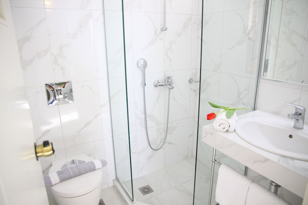 Apollon Hotel Apartments 45/50