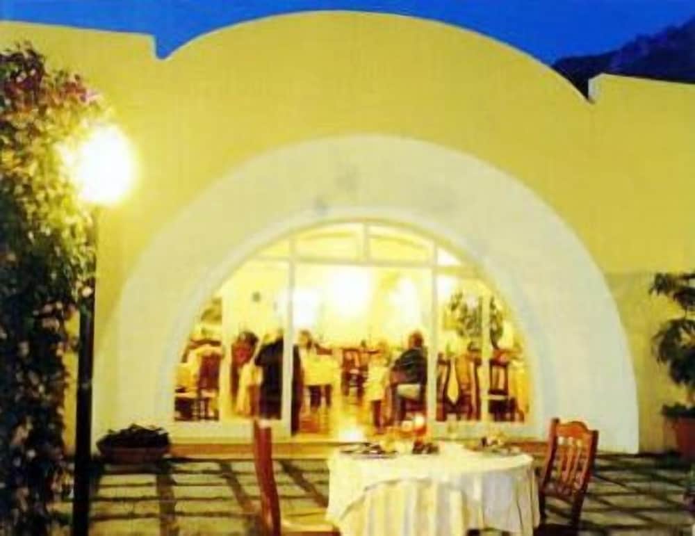 Villa Angela Terme 60/63