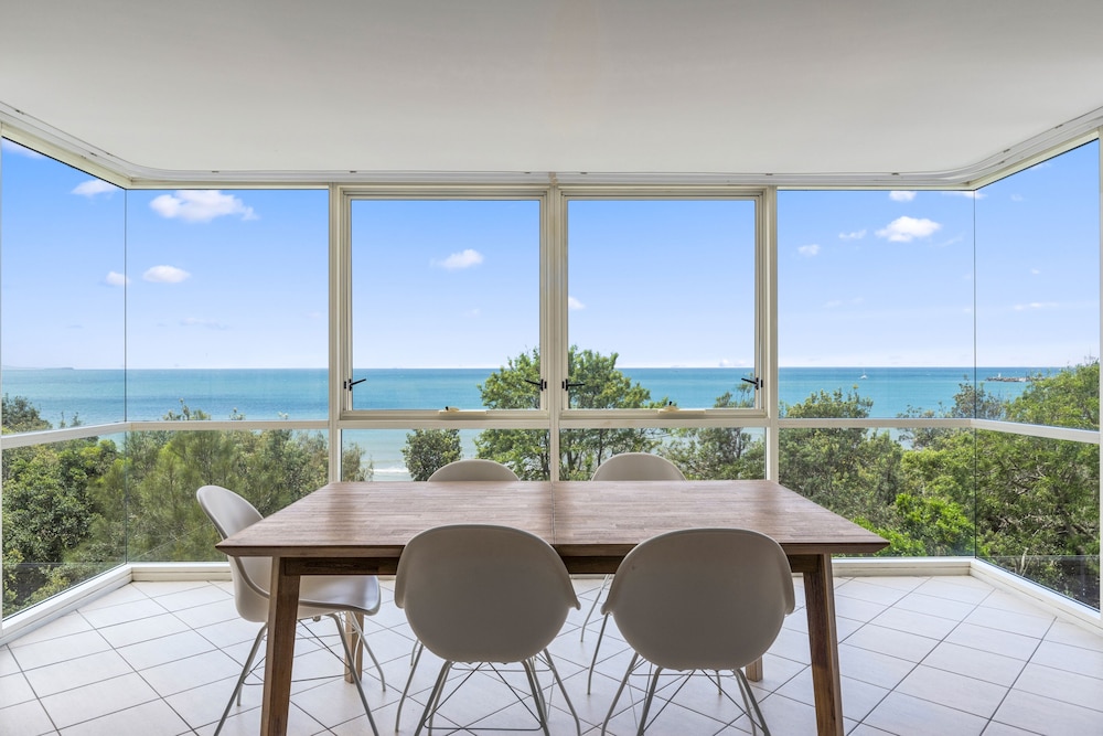 84 The Spit Holiday Apartments 47/81