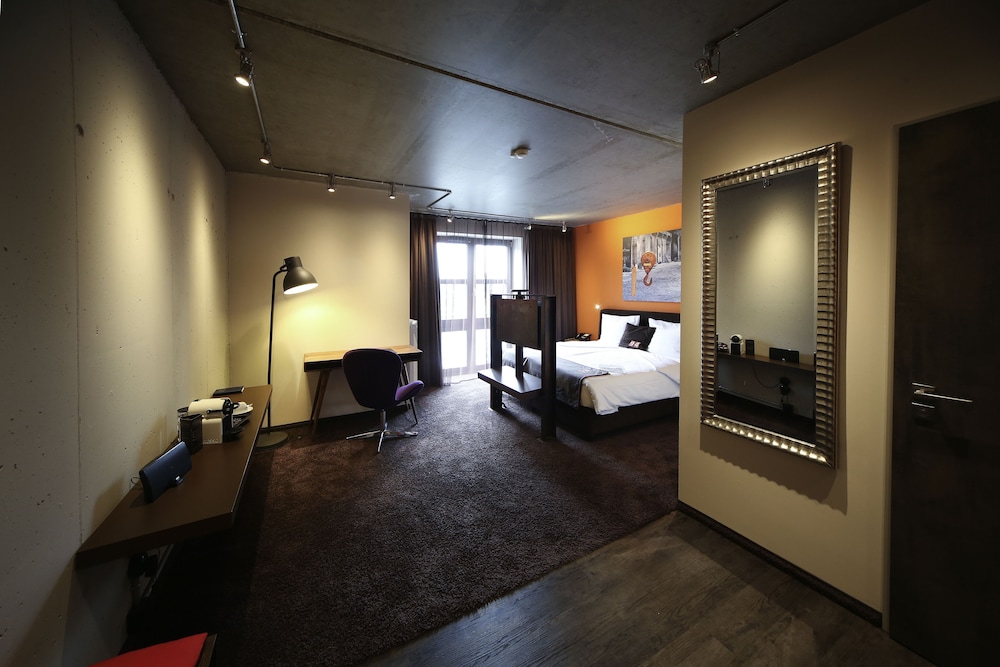 Altes Stahlwerk Business & Lifestyle Hotel 36/50