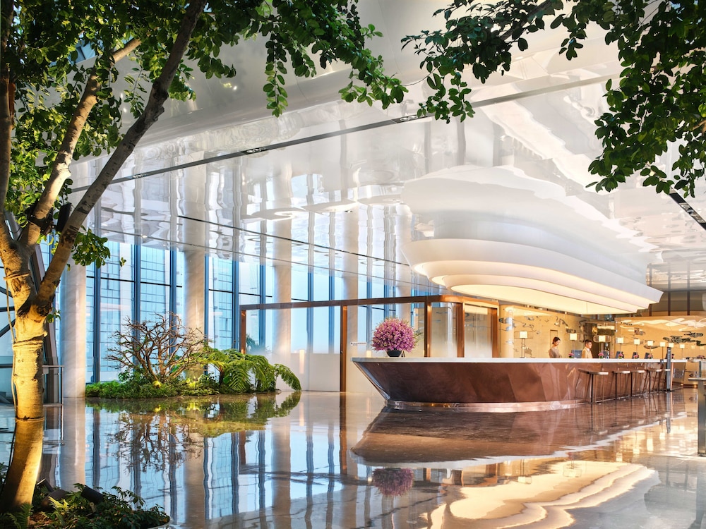 Intercontinental Chongqing Raffles City 4/70