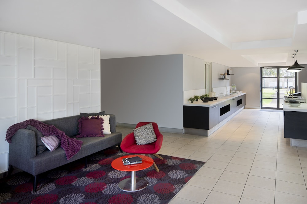 Mercure Sydney Macquarie Park 39/64