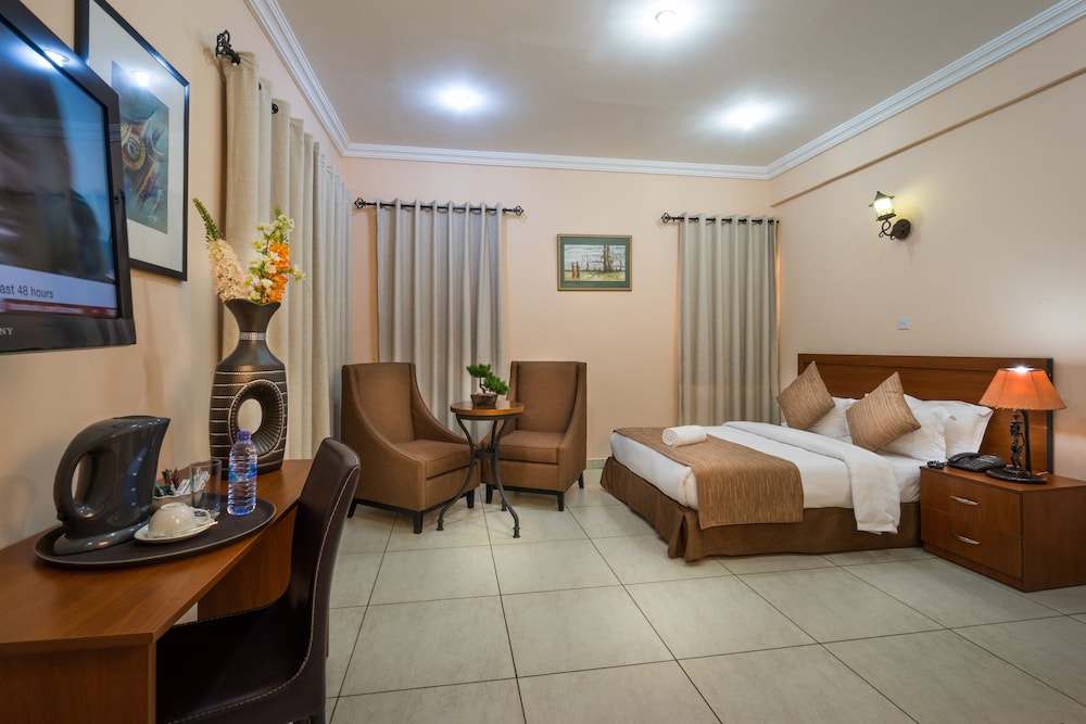 Midindi Hotel 46/61