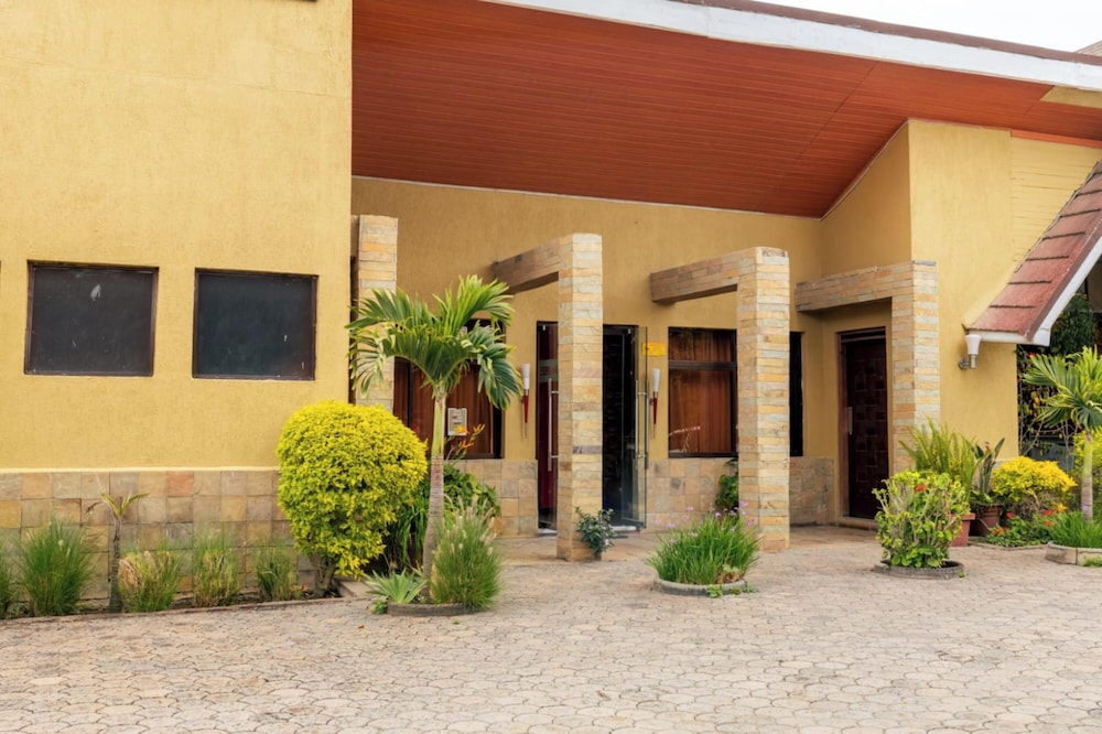 Eseriani Hotel 2/35