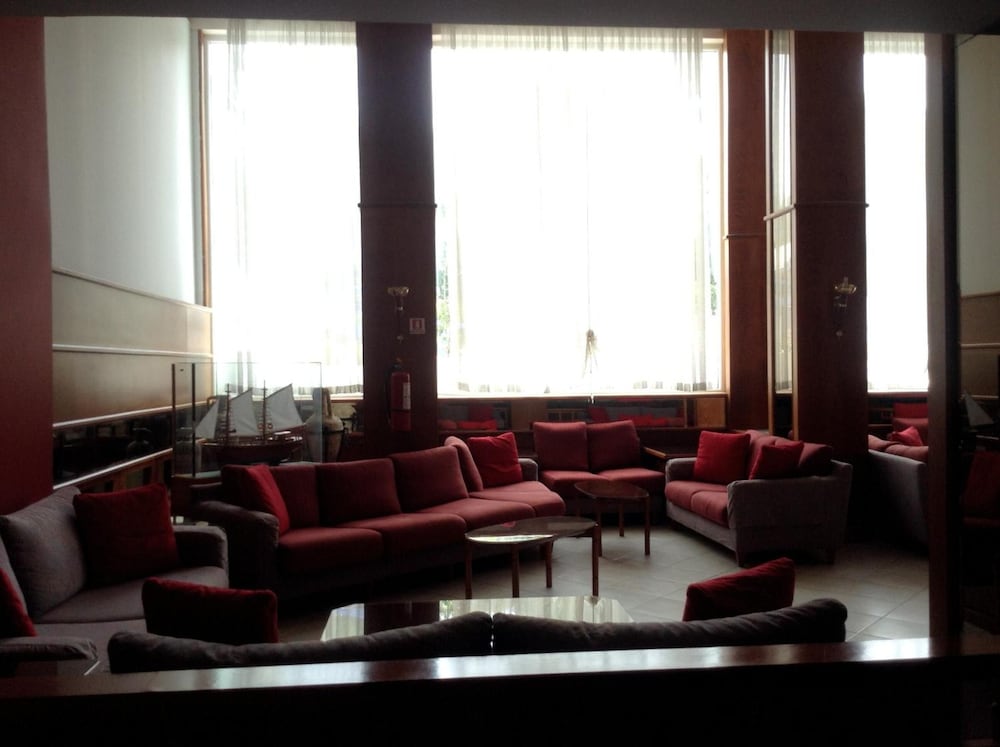 Belair Beach Hotel 30/50