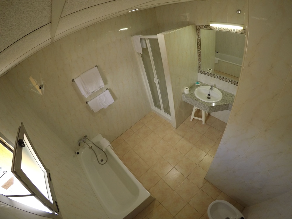 Hostal La Casa de Enfrente 38/41