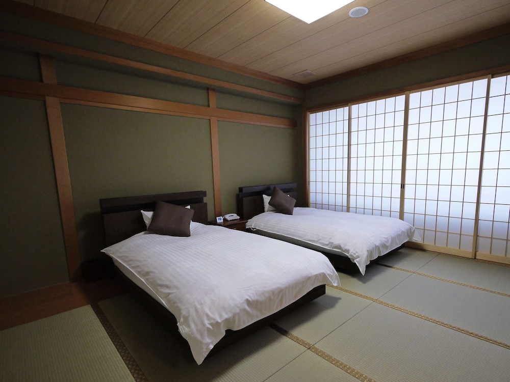 Kanazawa no Yado YUYARURUSAISAI 18/50