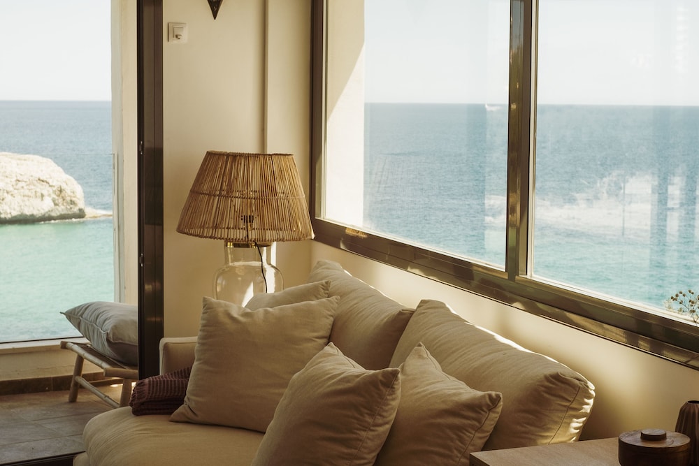 ICON Valparaiso - Adults Only 49/77