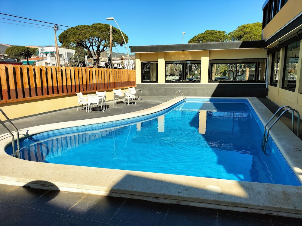 Hotel 153 43/71