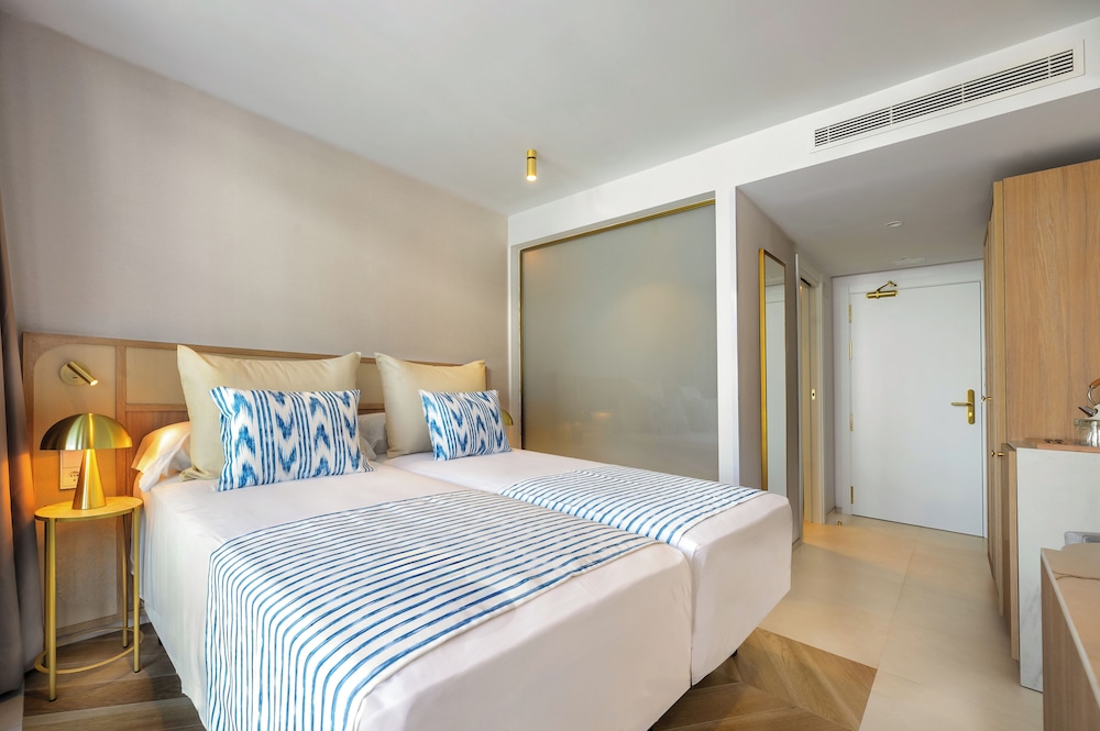 Hotel Vibra Yamm Urban 12/43