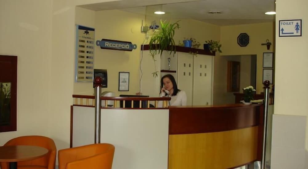 Tisza Alfa Hotel 6/48