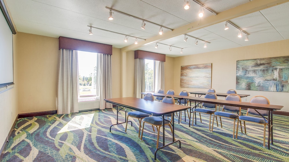 Holiday Inn Express Richmond Midlothian Turnpike 46/51