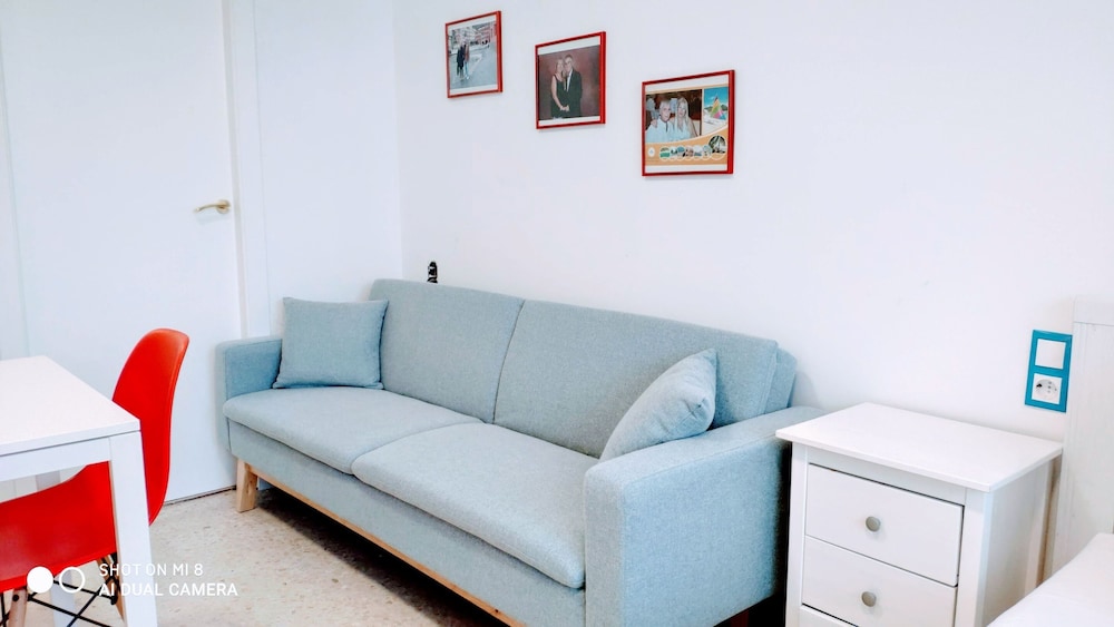 Hostal estudios 22/48
