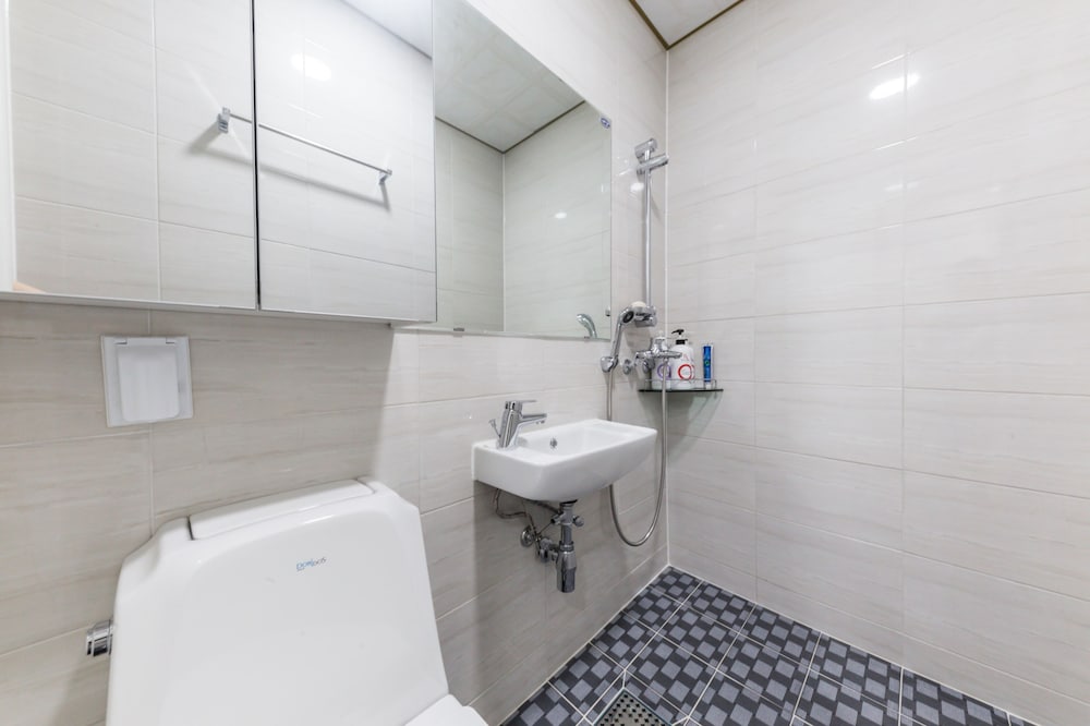 Js Hotel 35/38