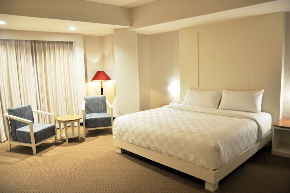 Beverly Hotel Batam 16/50