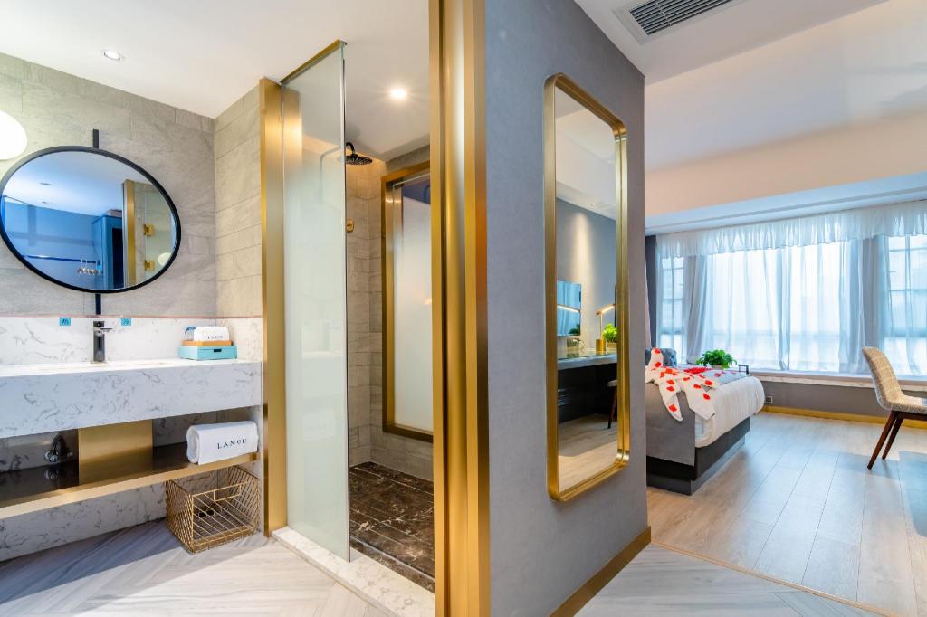 Lanou Hotel (Guizhou Guiyang Huaxi District Meide Government House Branch) 53/53