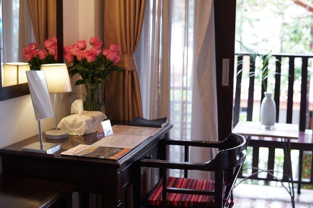 Baan Huen Phen 55/69