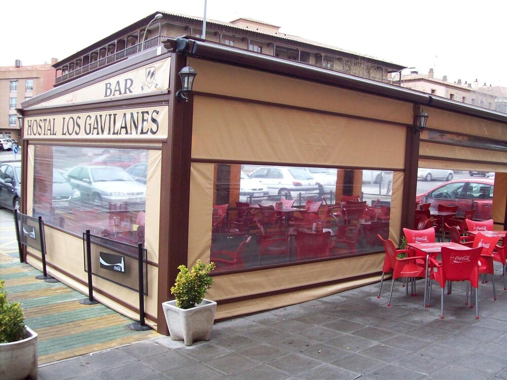 Hostal Los Gavilanes 2 1/50