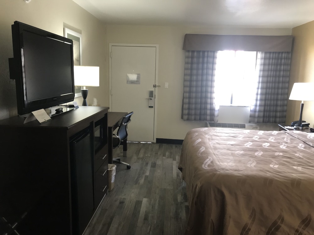 SureStay by Best Western Mesa Downtown Area 11/28