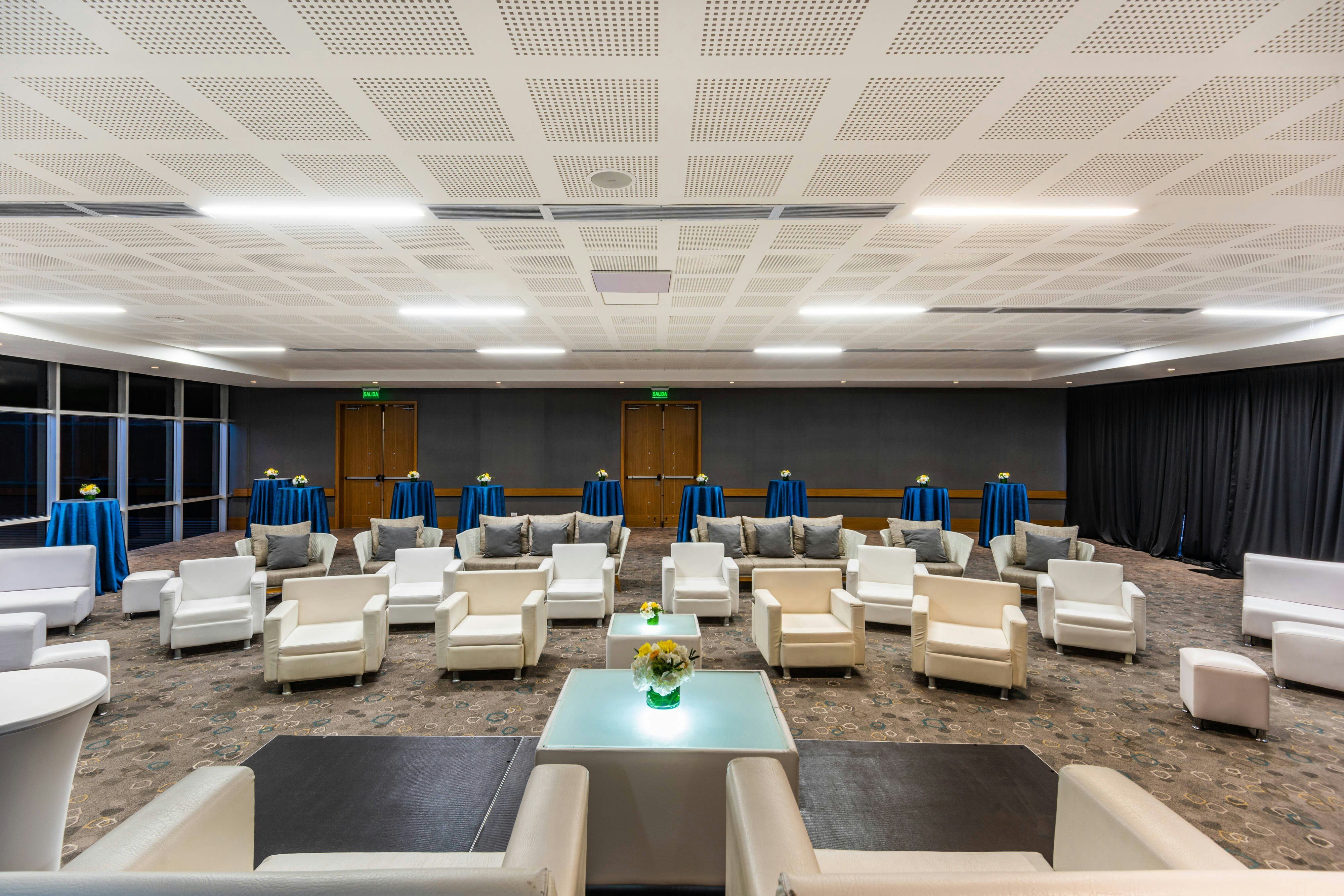 Courtyard By Marriott Bogota Airport 51/65