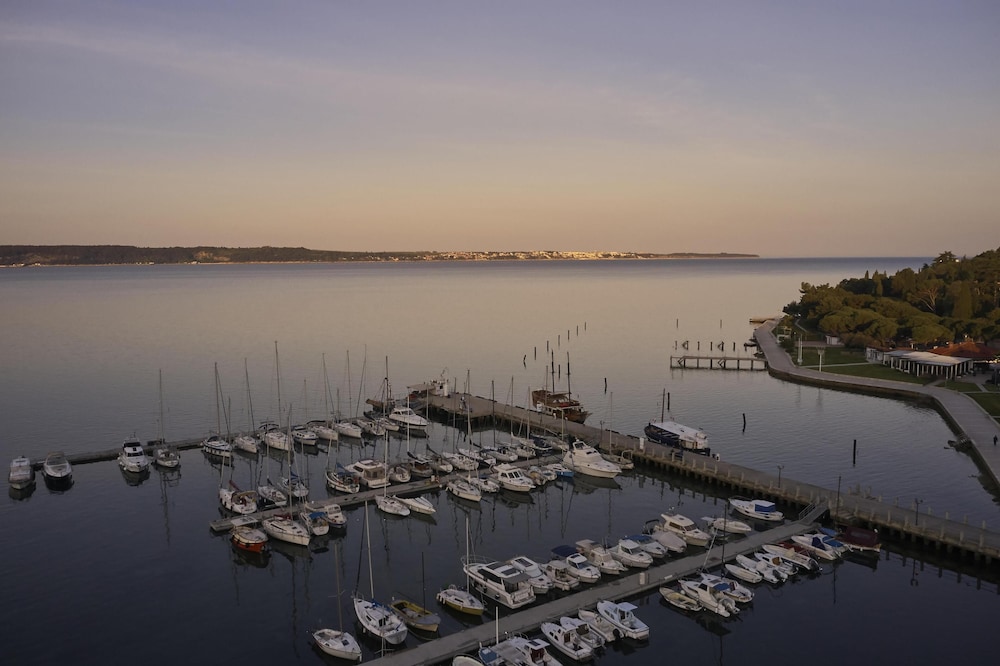 Hotel Palace Portoroz 91/94
