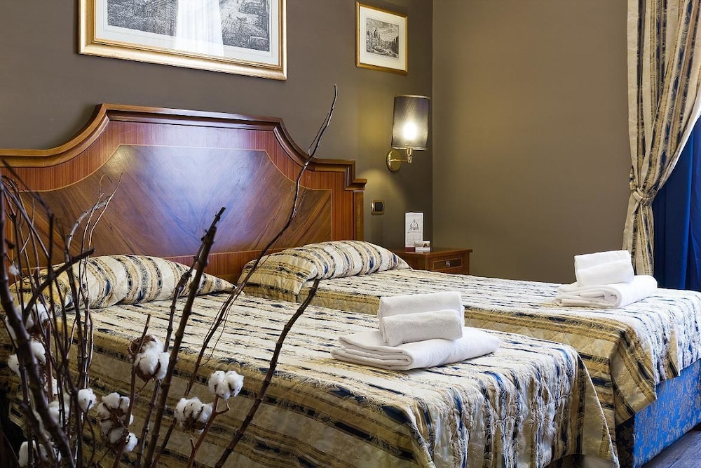 Hotel Les Chambres D Apos Or 6/50
