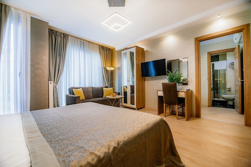 Kavalali Suites 10/50