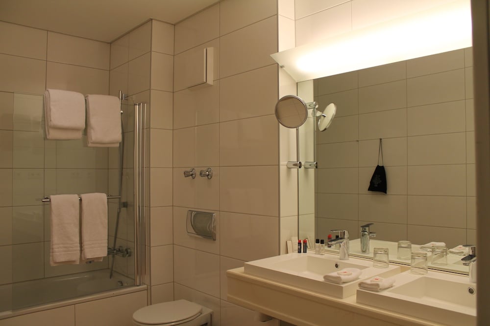 RELEXA HOTEL AIRPORT DUSSELDORF RATINGEN 44/46