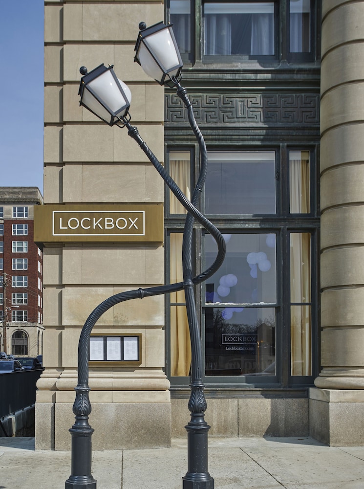 21C Museum Lexington Hotel 2/65