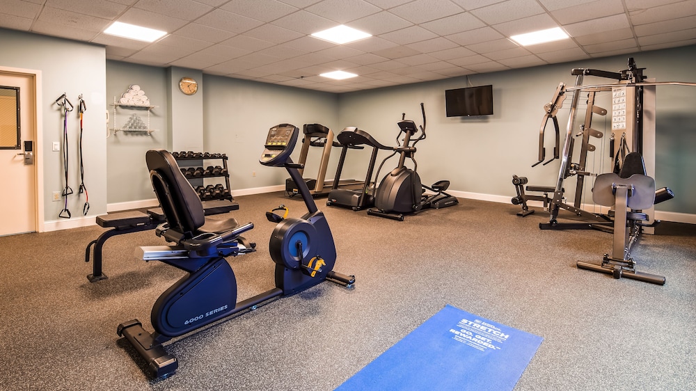 Best Western Plus Alexandria / Fort Belvoir 20/40