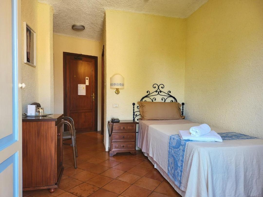 Single Room Standard