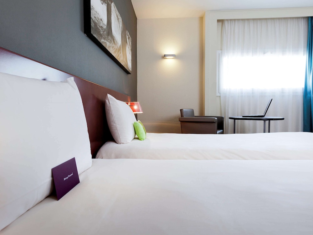 MERCURE RENNES CENTRE GARE 19/67