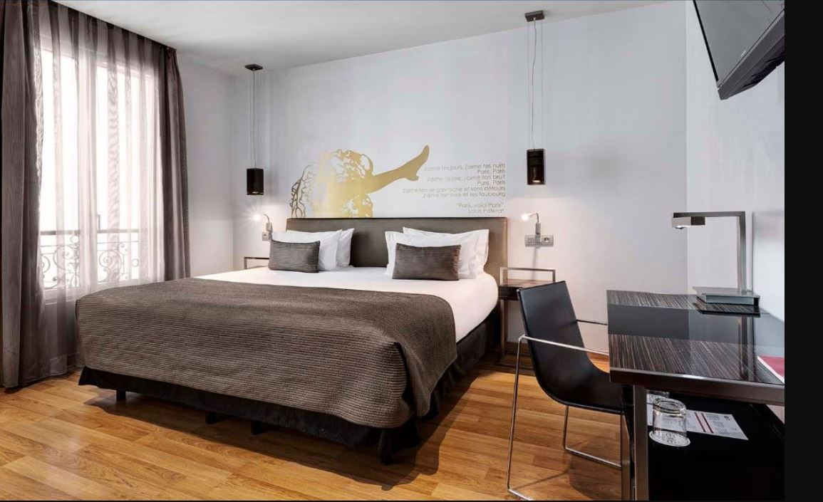 Room, Single, Double or Twin Bed