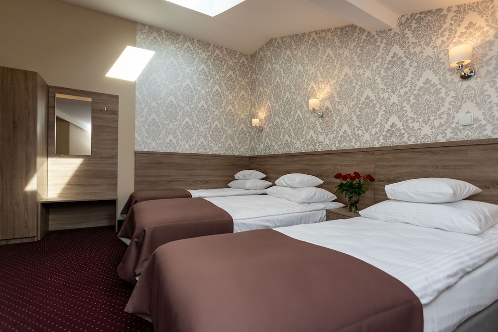 Hotel Maximum 26/50