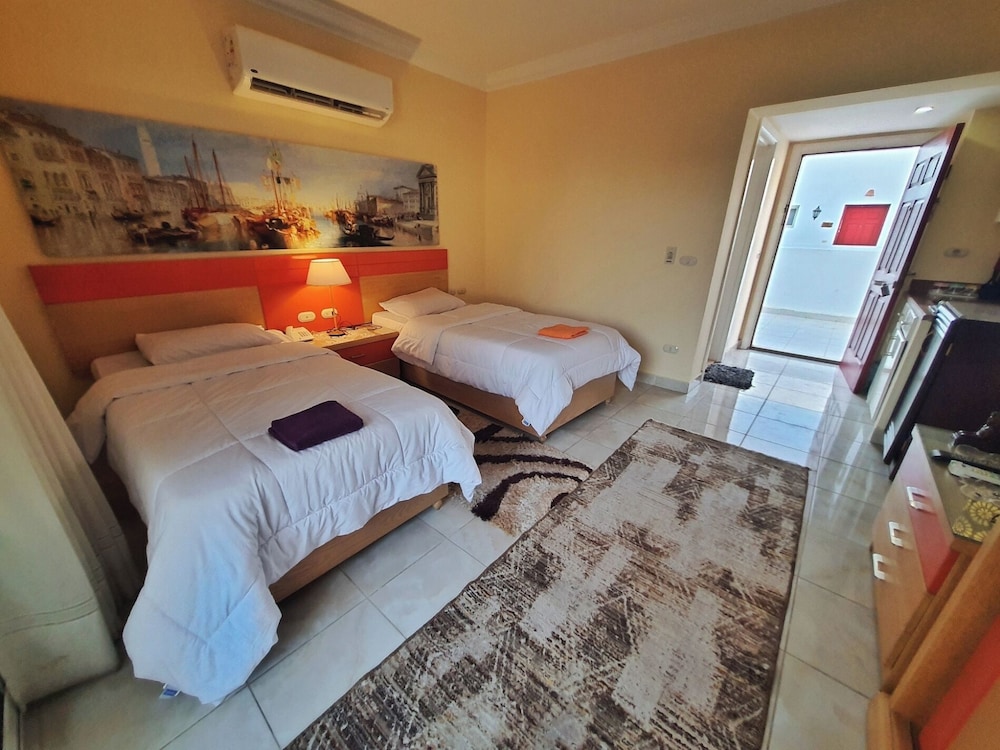 Delta Sharm Resort 10/50