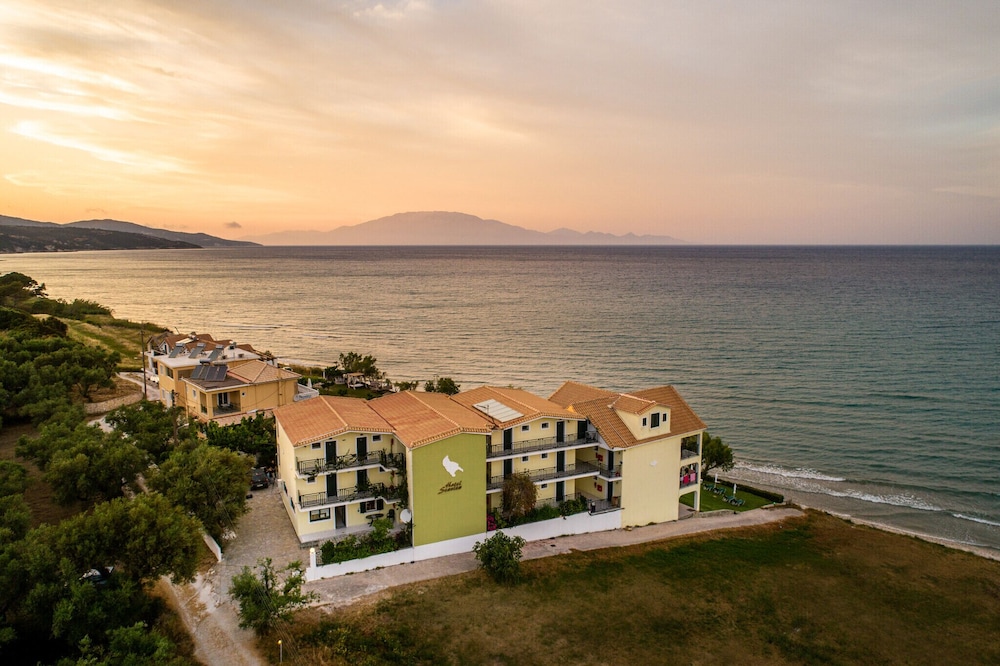 Sea View Hotel 49/61