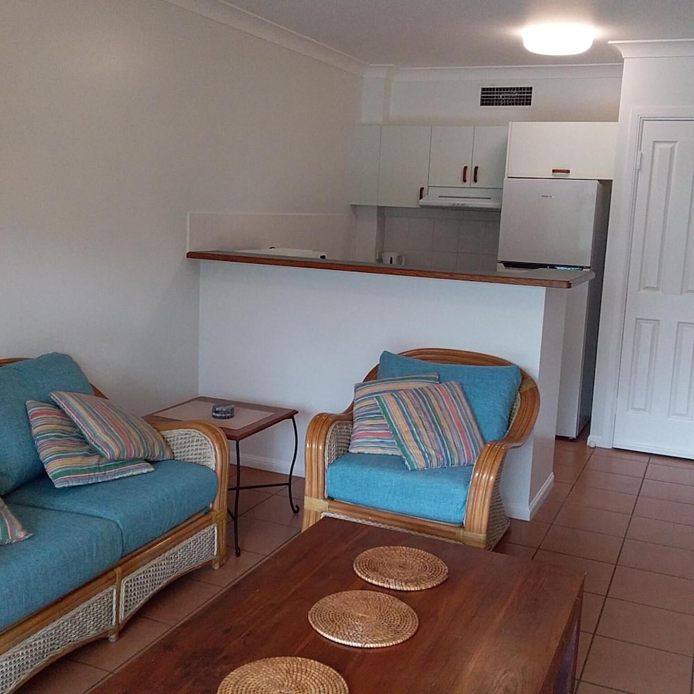 The York Beachfront Holiday Apartments 28/61