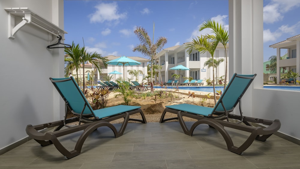 Captain Don's Habitat Bonaire, BW Signature Collection 23/50
