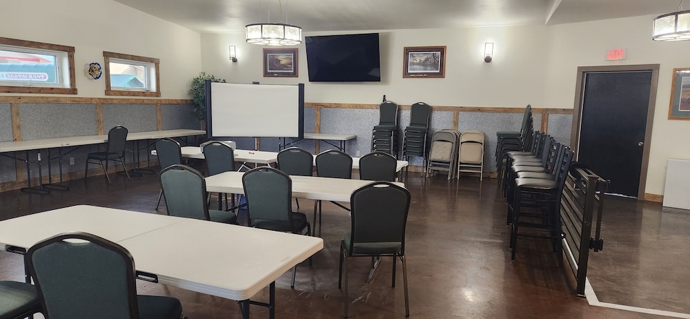 Locomotive Inn 38/45