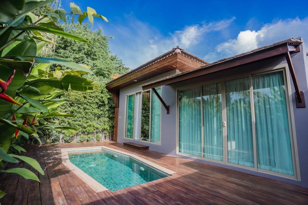 Malabar Pool Villa Phuket 写真1