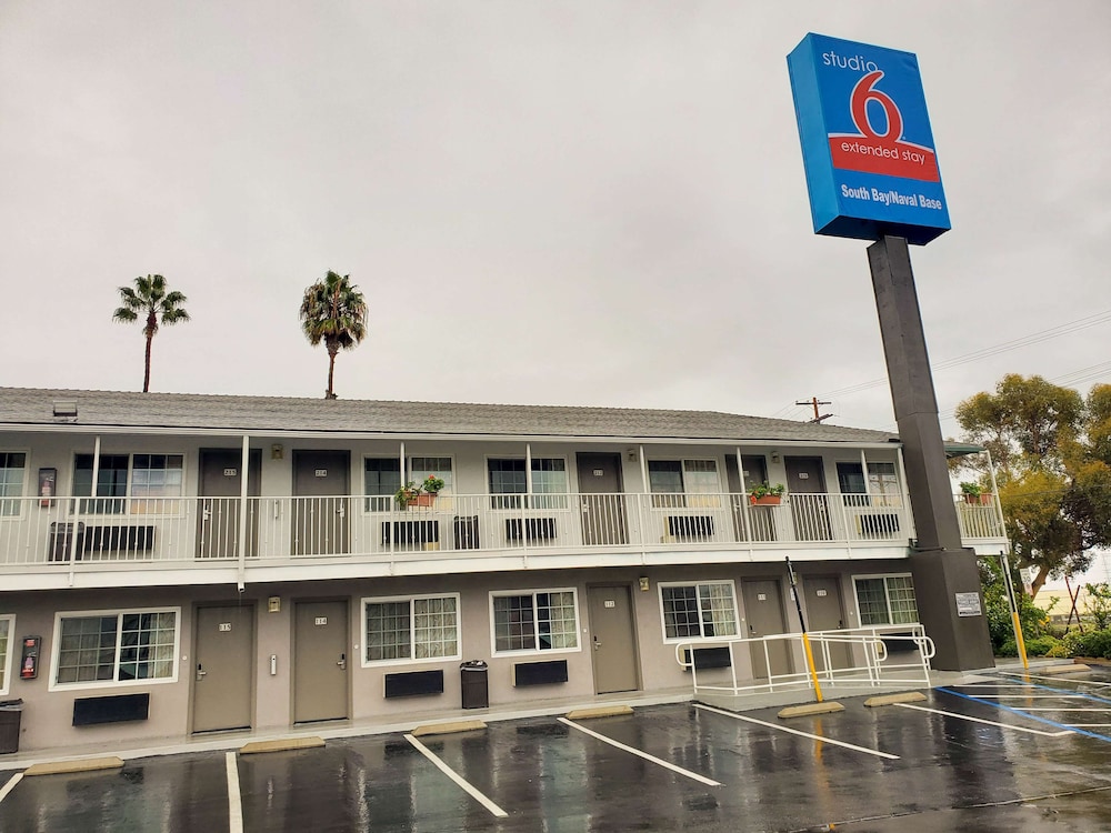 Studio6 National City, CA - Naval Base San Diego in NATIONAL CITY - CA
