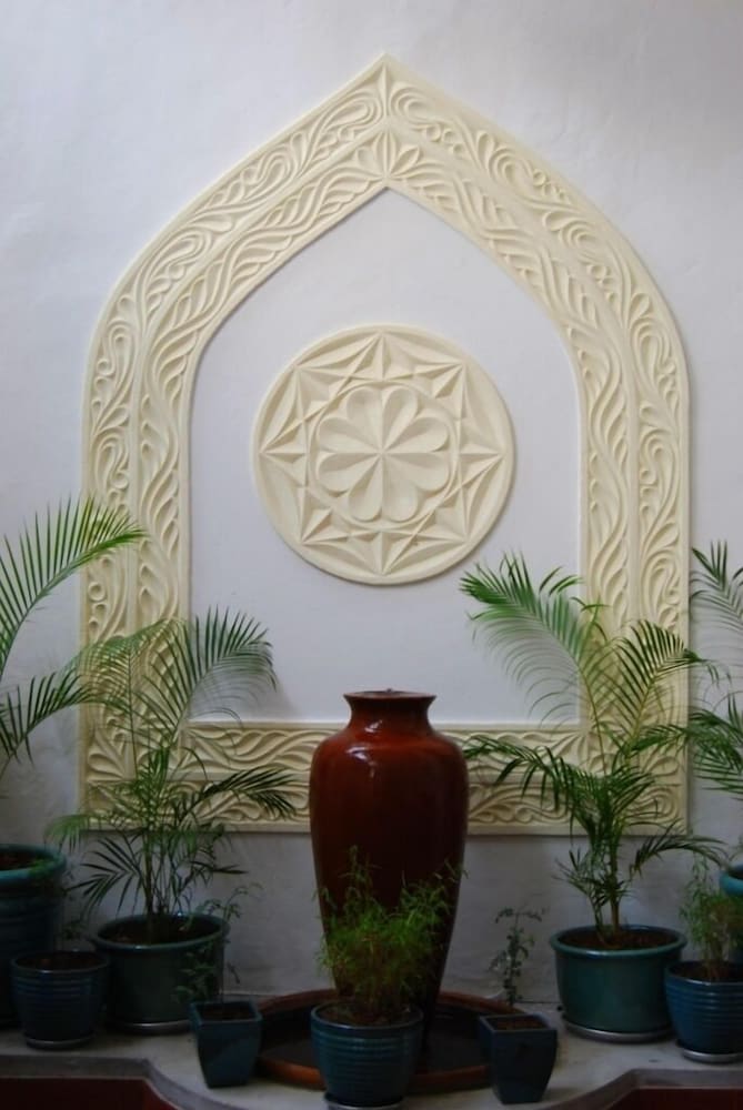 Kisiwa House 5/40