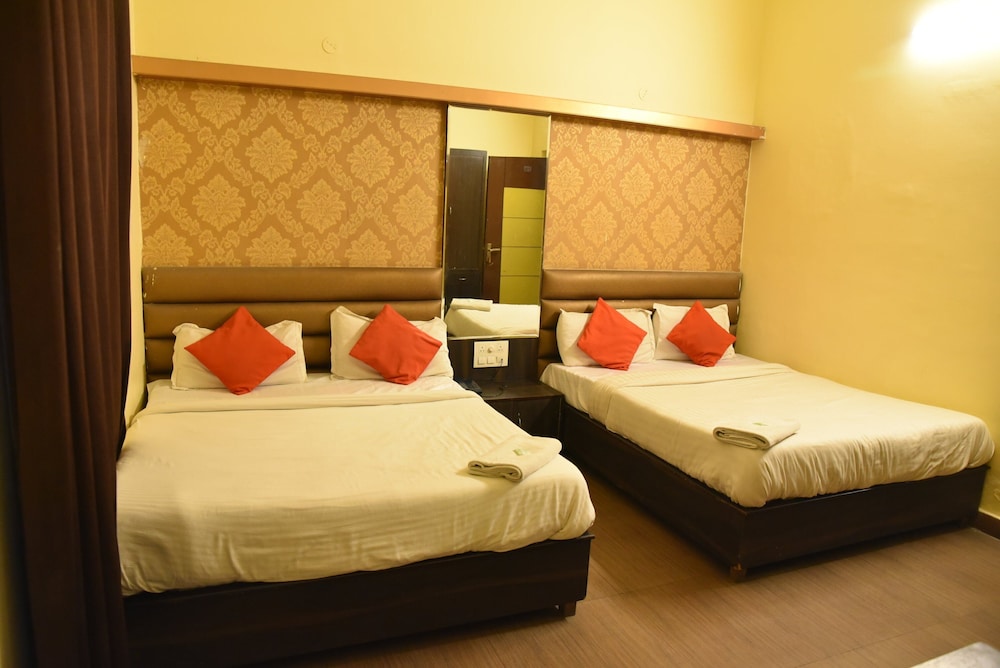 Hotel C 9 16/50