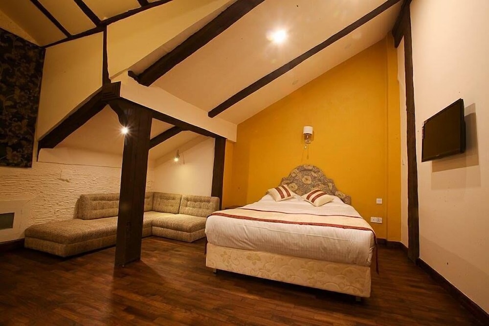 Hotel Heranya 16/49