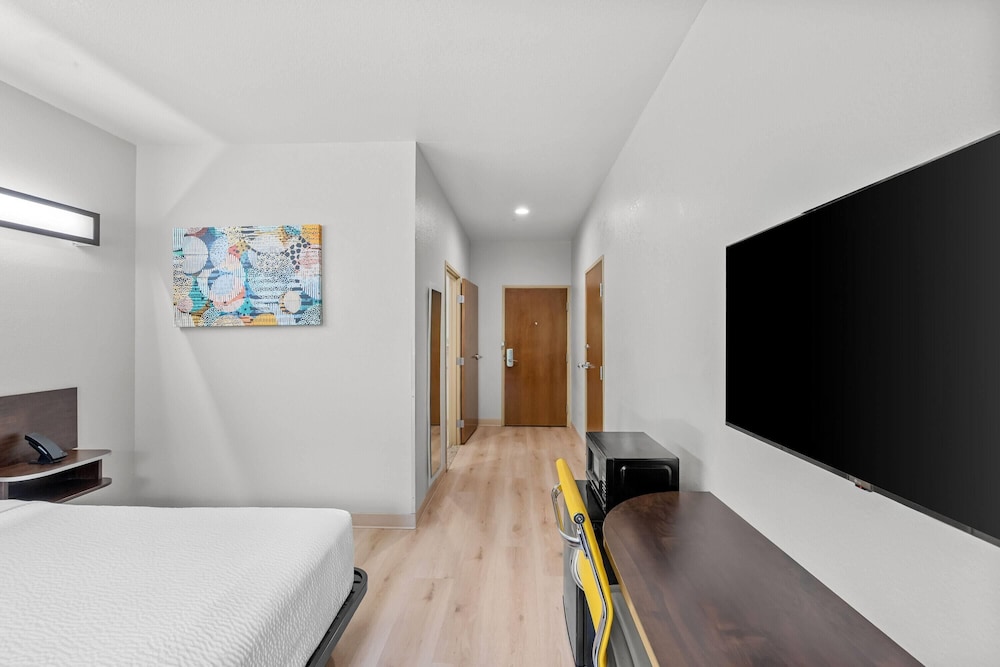 Microtel Inn & Suites by Wyndham Searcy 14/50