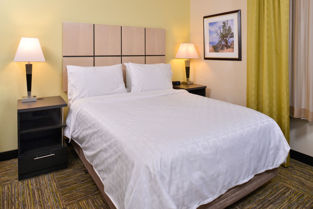 Candlewood Suites Austin-Round Rock 10/48