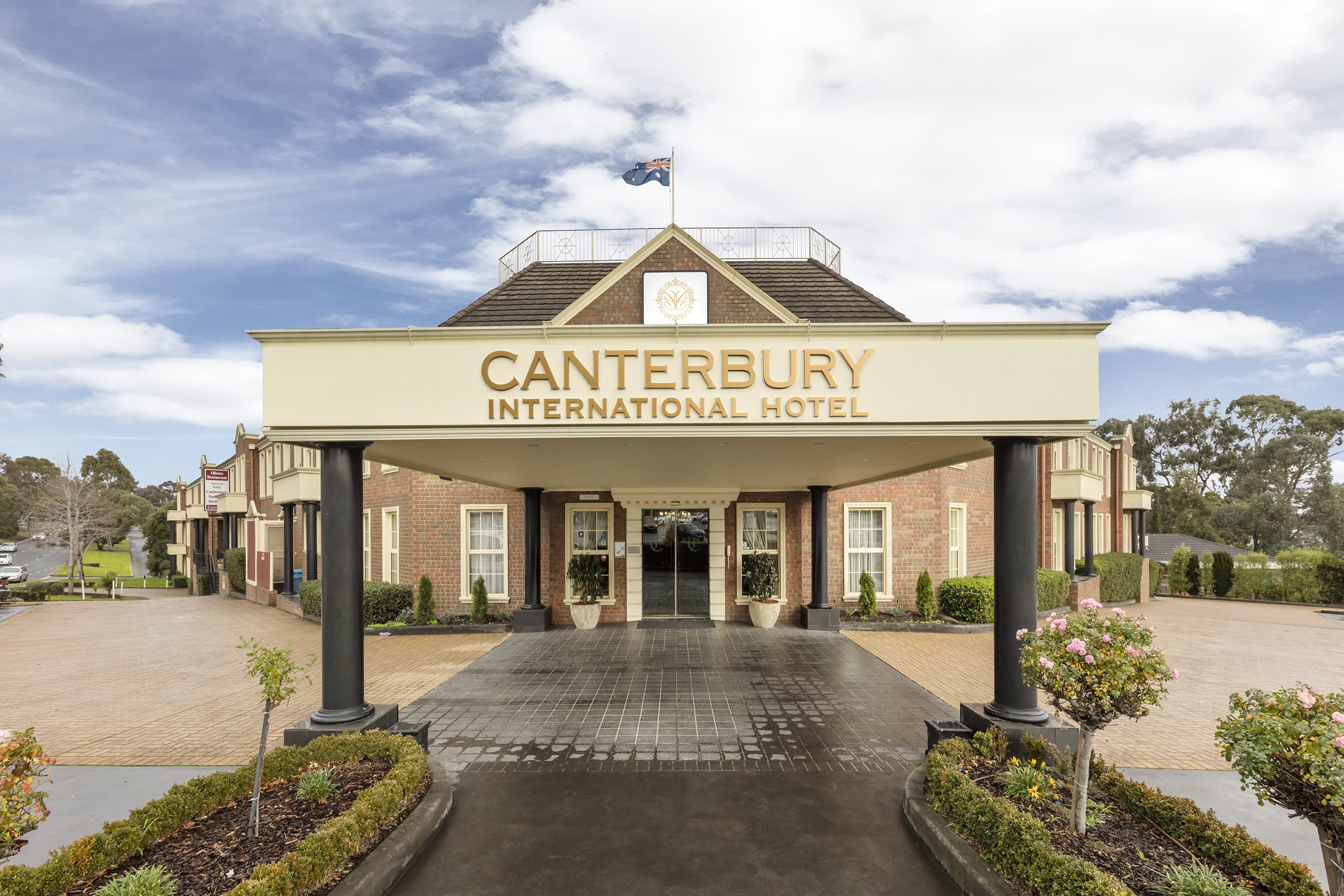 Canterbury International Hotel 3/19