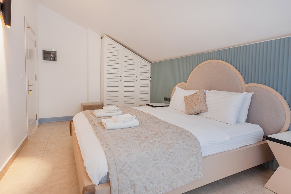 Kalkan Suites 7/50
